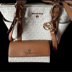 Michael Kors Sullivan tote satchel purse and wallet set brown and white